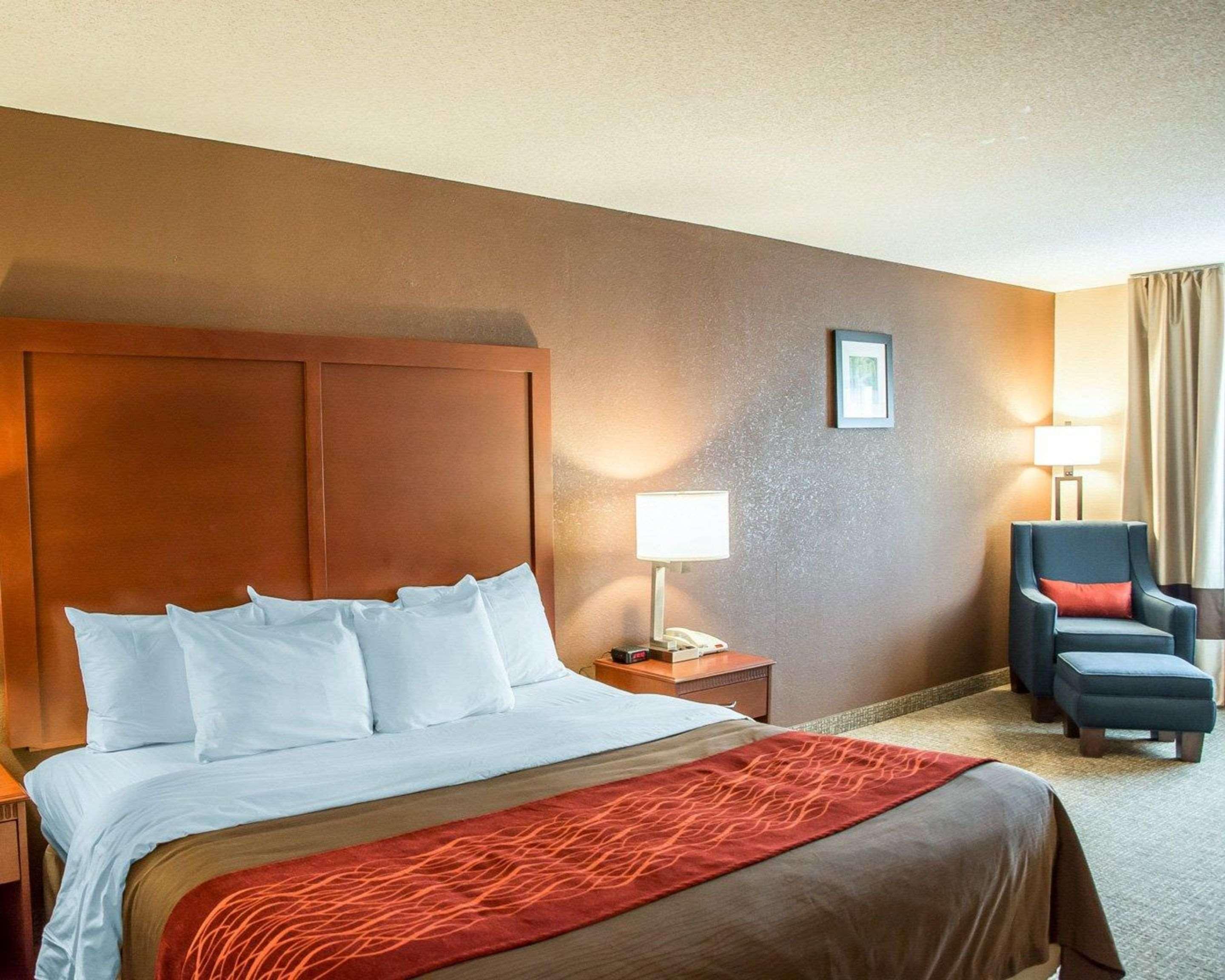 לורנסבורג Comfort Inn & Suites מראה חיצוני תמונה
